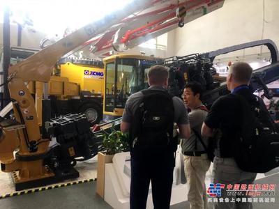 徐工新一代水平定向鉆機(jī)北京展重磅亮相，引領(lǐng)電力行業(yè)高效節(jié)能技術(shù)新浪潮